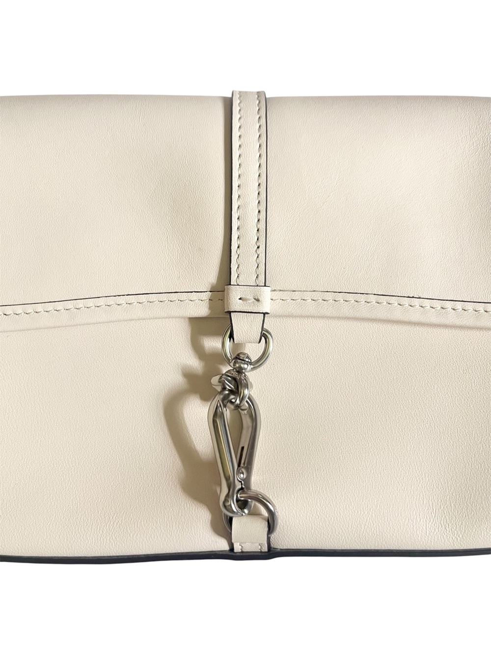 Auth Coach Hamptons Shoulder Bag - Picture 3 of 8
